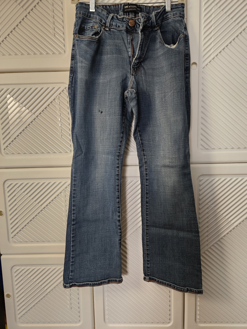 Lee Women's Flare Jeans in Faded Blue